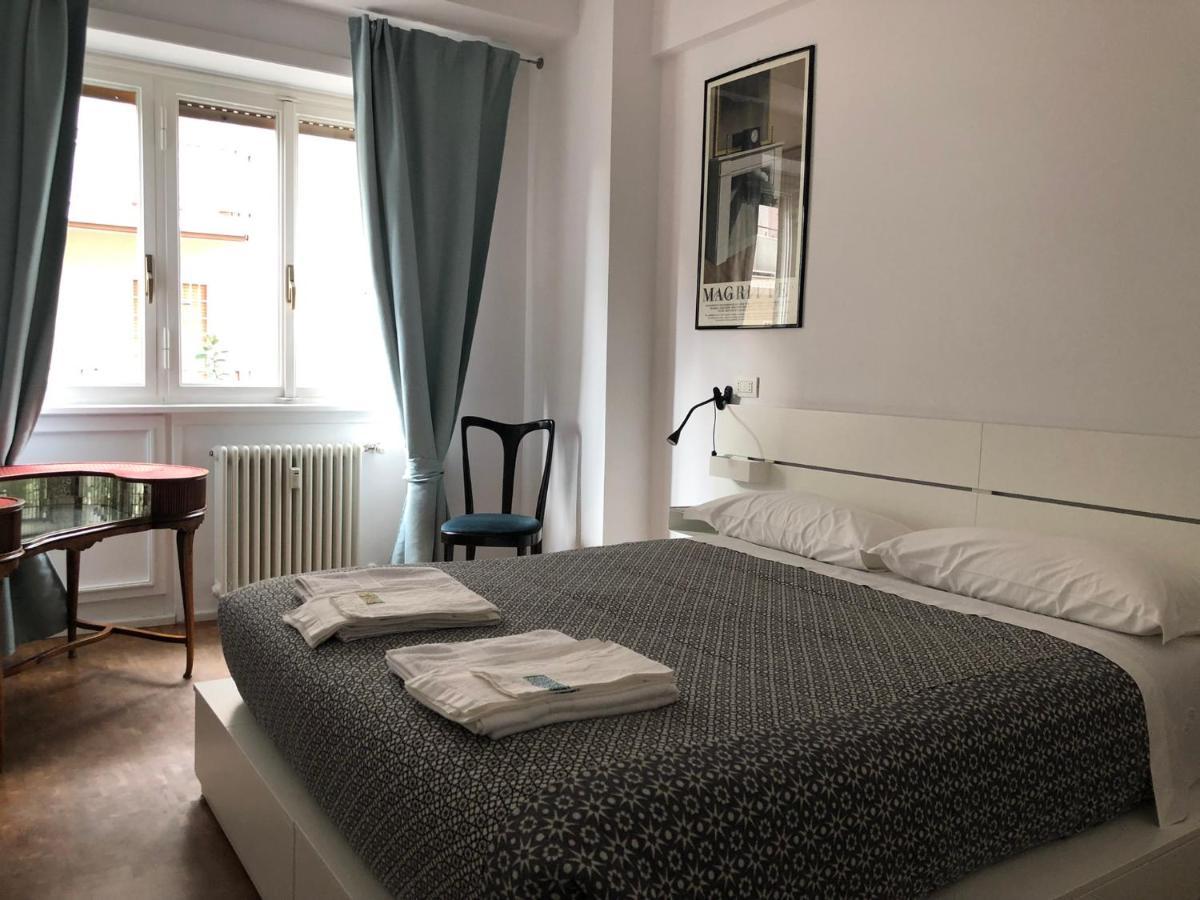 Lungotevere Bed&Bike Rome Bagian luar foto