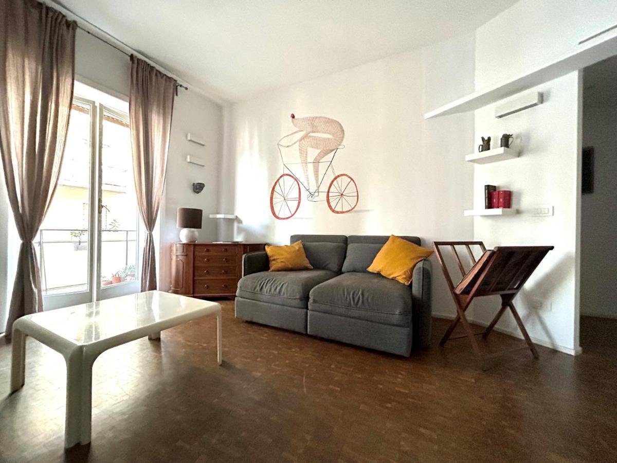 Lungotevere Bed&Bike Rome Bagian luar foto
